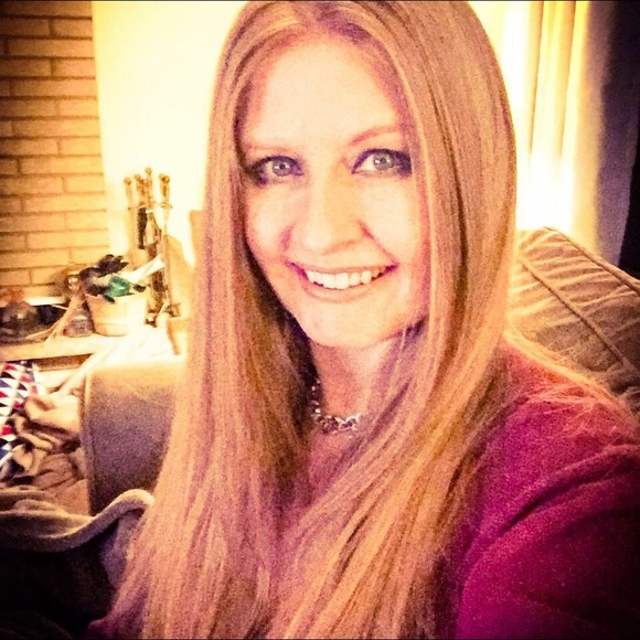 Meet your Posher, Poppy! - Picture 2 of 5